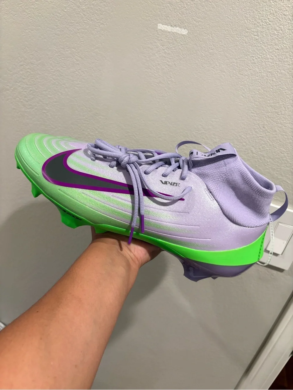 Nike Vapor Pro 1 Football Cleats Men’s Size 13 IB8250-500 NWOB